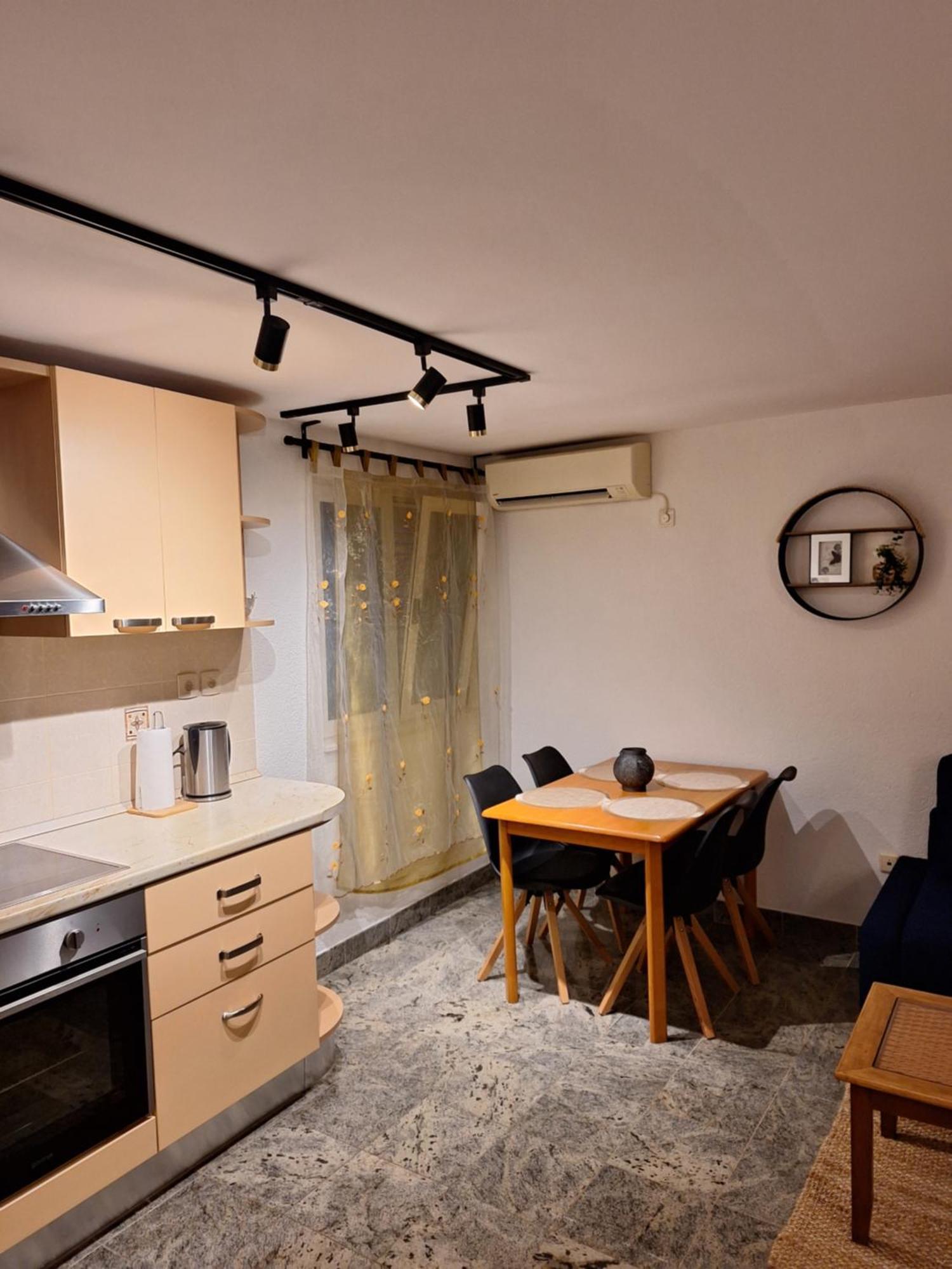 Apartments Romana Slatine Bagian luar foto