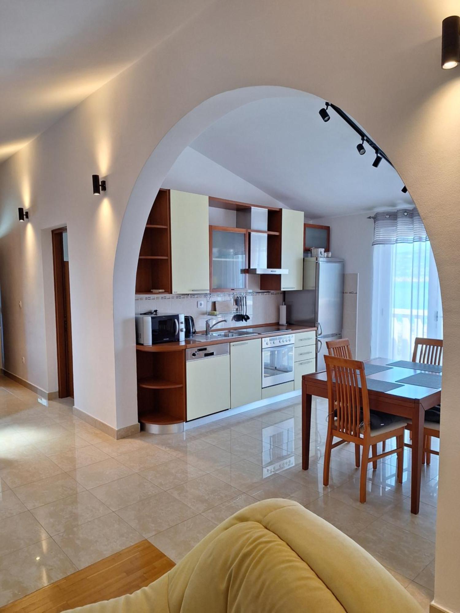Apartments Romana Slatine Bagian luar foto